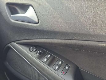 VAUXHALL CROSSLAND 1.2 Turbo Ultimate Suv 5Dr Petrol Auto Euro 6 (S/S) (130 Ps)