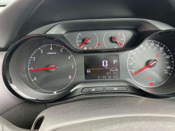 VAUXHALL CROSSLAND 1.2 Turbo Design Suv 5Dr Petrol Auto Euro 6 (S/S) (130 Ps)