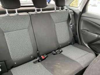 VAUXHALL CROSSLAND 1.2 Turbo Design Suv 5Dr Petrol Auto Euro 6 (S/S) (130 Ps)