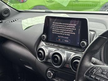 NISSAN JUKE 1.6 Hybrid N-Connecta 5Dr Auto