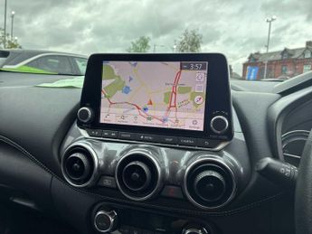 NISSAN JUKE 1.6 Hybrid N-Connecta 5Dr Auto