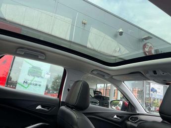 VAUXHALL GRANDLAND X 1.2 Turbo Elite Nav Suv 5Dr Petrol Auto 8Spd Euro 6 (S/S) (130 P