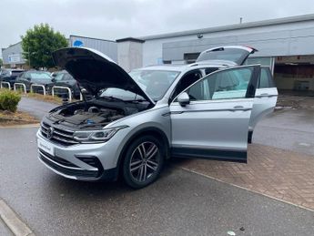 VOLKSWAGEN TIGUAN 1.5 Tsi Elegance Suv 5Dr Petrol Dsg Euro 6 (S/S) (150 Ps)