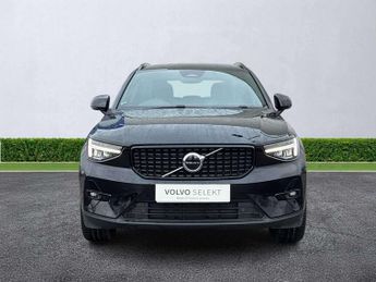 VOLVO XC40 2.0 B3P Plus Dark 5Dr Auto