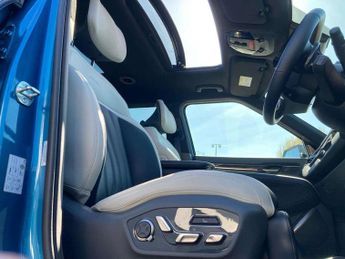 KIA EV9 99.8Kwh Gt-Line S Suv 5Dr Electric Auto Awd (7 Seat) (378 Bhp)
