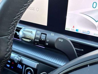 HYUNDAI IONIQ 6 77.4Kwh Premium Saloon 4Dr Electric Auto (228 Ps)