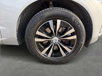 VOLVO XC60 2.0H T6 Recharge 18.8Kwh Inscription Expression Suv 5Dr Petrol P