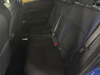 TOYOTA C-HR Toyota Chr Dynamic
