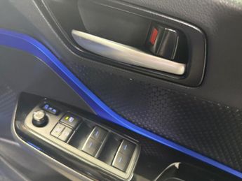 TOYOTA C-HR Toyota Chr Dynamic