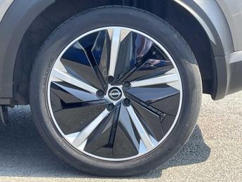 NISSAN JUKE 1.6 Hybrid Tekna+ 5Dr Auto