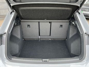 AUDI Q4 210Kw 45 82Kwh S Line 5Dr Auto [Leather]