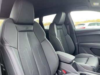 AUDI Q4 210Kw 45 82Kwh S Line 5Dr Auto [Leather]
