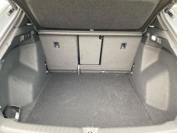 AUDI Q4 210Kw 45 82Kwh S Line 5Dr Auto [Leather]