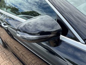 MERCEDES-BENZ E CLASS E220D Amg Line Premium 2Dr 9G-Tronic