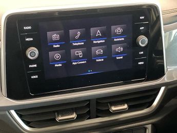 VOLKSWAGEN T-ROC T-Roc Style 2.0 Tdi 4Motion 150Ps 7-Speed Dsg 5 Door