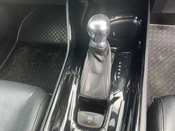 TOYOTA C-HR 1.8 Vvt-H Dynamic Suv 5Dr Petrol Hybrid Cvt Euro 6 (S/S) (122 Ps