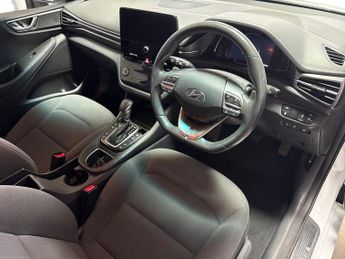 HYUNDAI IONIQ 1.6 H-Gdi 8.9Kwh Premium Hatchback 5Dr Petrol Plug-In Hybrid Dct