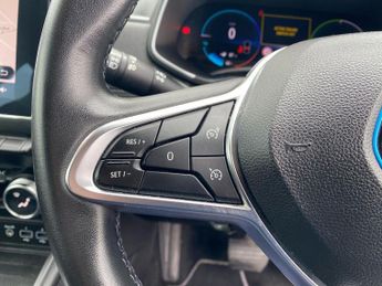 RENAULT ZOE Zoe 100Kw I Gt Line R135 50Kwh 5Dr Auto Hatchback
