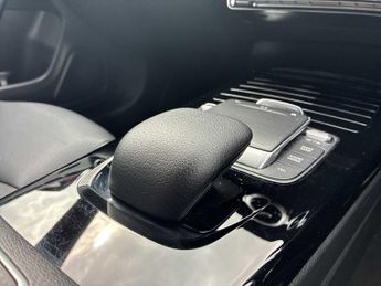 MERCEDES-BENZ CLA Cla 200 Amg Line 4Dr Tip Auto