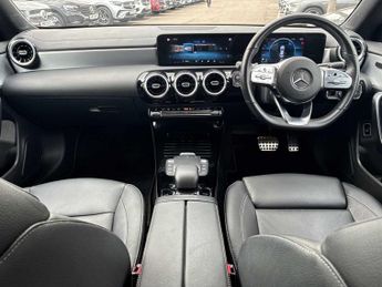 MERCEDES-BENZ CLA Cla 200 Amg Line 4Dr Tip Auto