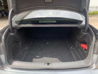 AUDI A4 2.0 Tdi 190 Quattro S Line 4Dr S Tronic [Ltr/Alc]
