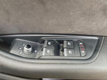 AUDI A4 2.0 Tdi 190 Quattro S Line 4Dr S Tronic [Ltr/Alc]