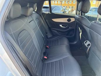 MERCEDES-BENZ EQC Eqc 400 300Kw Amg Line Premium 80Kwh 5Dr Auto