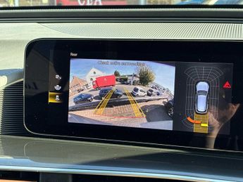 MERCEDES-BENZ EQC Eqc 400 300Kw Amg Line Premium 80Kwh 5Dr Auto