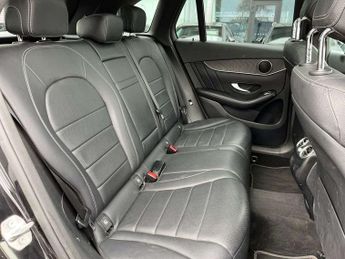 MERCEDES-BENZ GLC Glc 250D 4Matic Amg Line Premium 5Dr 9G-Tronic