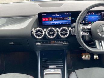MERCEDES-BENZ GLA Gla 250E Amg Line Executive 5Dr Auto