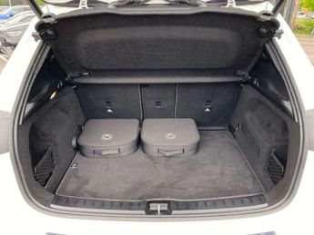 MERCEDES-BENZ GLA Gla 250E Amg Line Executive 5Dr Auto