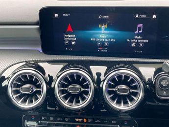 MERCEDES-BENZ A CLASS A180 Amg Line Premium 5Dr Auto
