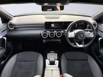 MERCEDES-BENZ A CLASS A200 Amg Line Premium 5Dr Auto