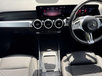 MERCEDES-BENZ GLB Glb 200 Sport Executive 5Dr 7G-Tronic