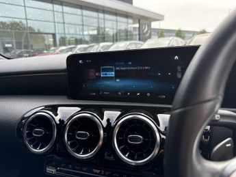 MERCEDES-BENZ A CLASS A180 Sport Executive 5Dr Auto