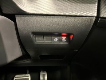 PEUGEOT 208 1.2 Puretech Gt Hatchback 5Dr Petrol Eat Euro 6 (S/S) (100 Ps)