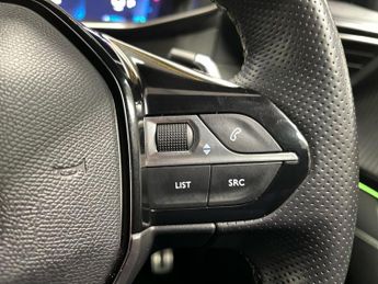 PEUGEOT 208 1.2 Puretech Gt Hatchback 5Dr Petrol Eat Euro 6 (S/S) (100 Ps)