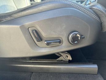 VOLVO XC90 2.0 B5D [235] Inscription 5Dr Awd Geartronic