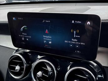MERCEDES-BENZ GLC Glc 220D 4Matic Amg Line 5Dr 9G-Tronic