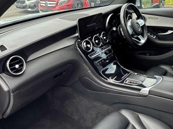 MERCEDES-BENZ GLC Glc 220D 4Matic Amg Line 5Dr 9G-Tronic