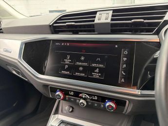 AUDI Q3 35 Tdi Sport 5Dr S Tronic
