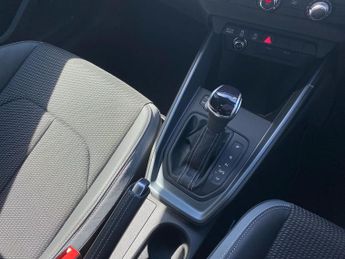 AUDI A1 1.5 Tfsi 35 S Line Sportback 5Dr Petrol S Tronic Euro 6 (S/S) (1