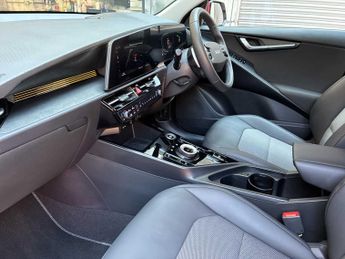 KIA NIRO 1.6 Gdi 136 Hybrid Evolve 5Dr Dct