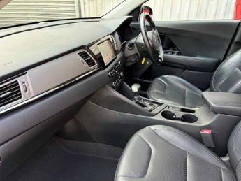 KIA NIRO 1.6 Gdi Phev 3 5Dr Dct