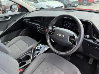KIA NIRO 150Kw 2 65Kwh 5Dr Auto