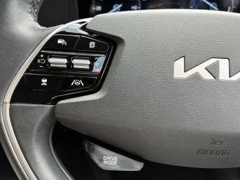 KIA NIRO 150Kw 2 65Kwh 5Dr Auto