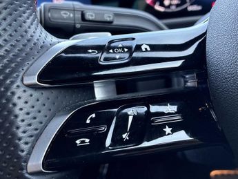 MERCEDES-BENZ CLA Cla 200 Amg Line Executive 5Dr Tip Auto