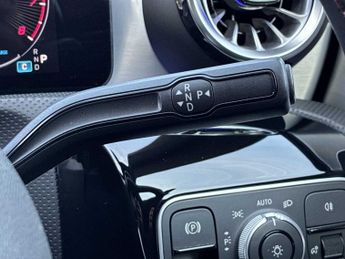 MERCEDES-BENZ CLA Cla 200 Amg Line Executive 5Dr Tip Auto