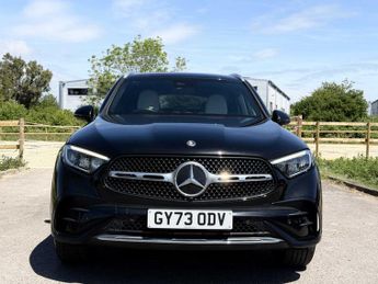 MERCEDES-BENZ GLC Glc 300 4Matic Amg Line 5Dr 9G-Tronic