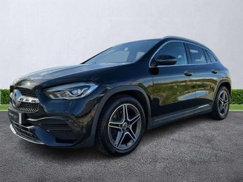 MERCEDES-BENZ GLA Gla 180 Amg Line Executive 5Dr Auto